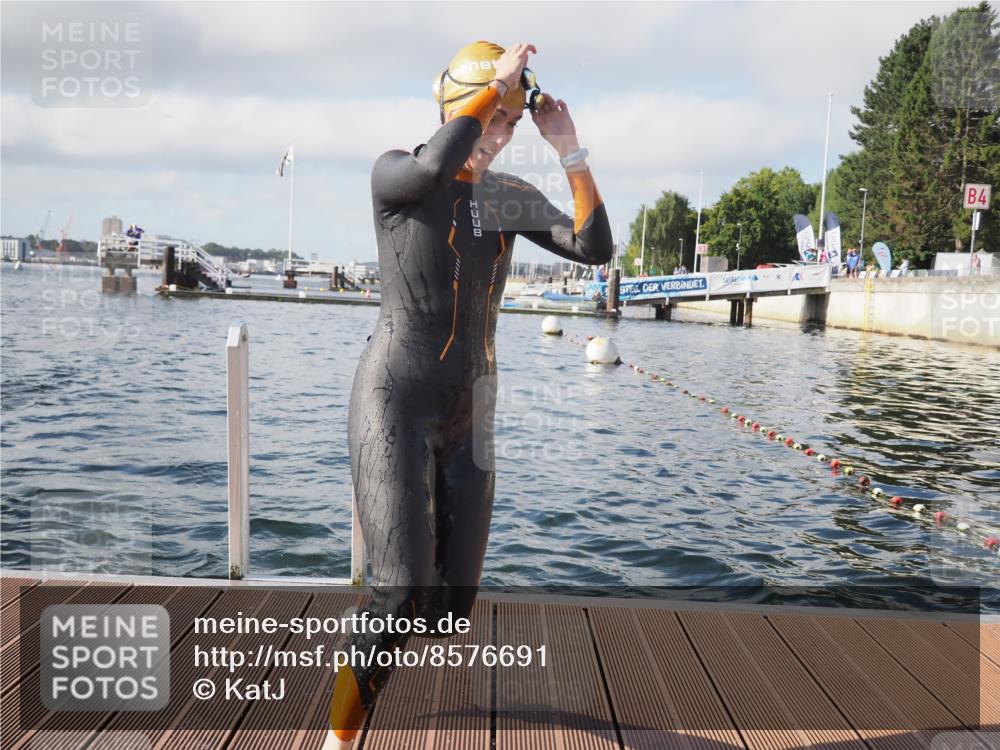 17.08.2025 - KN Förde Triathlon 2025 KatJ http://msf.ph/oto/8576691 17.08.2025 09:14:50 Schwimmen 128, 139, 146, 150, 152, 155, 159, 128, 139, 146, 150, 155, 159 meine-sportfotos.de