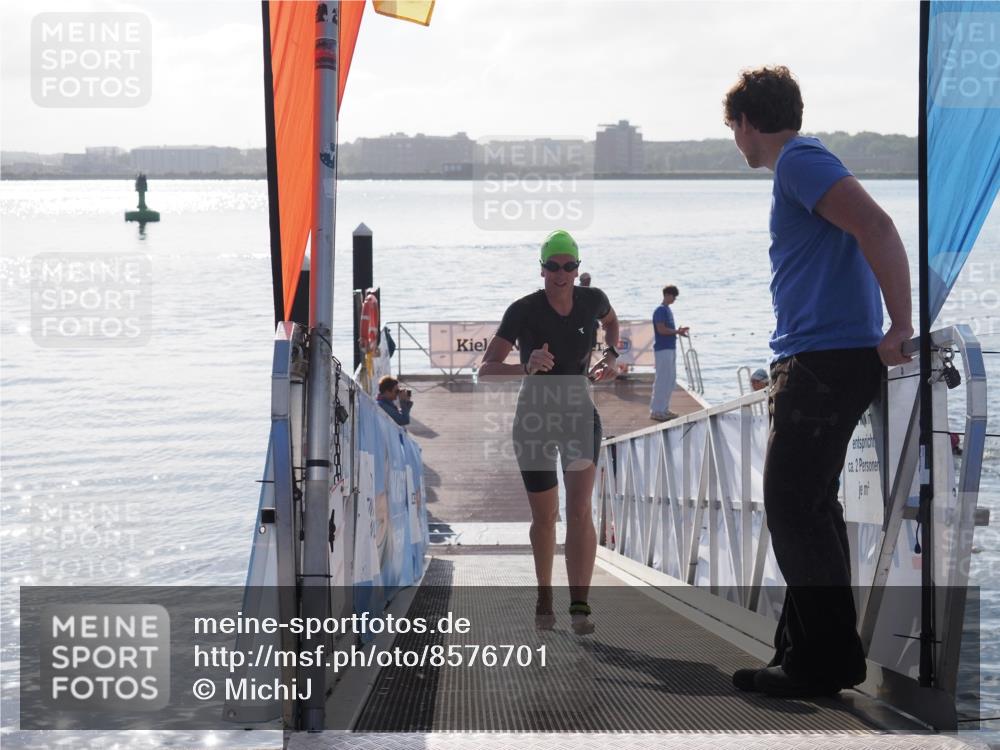 17.08.2025 - KN Förde Triathlon 2025 MichiJ http://msf.ph/oto/8576701 17.08.2025 09:11:15 Schwimmen 117, 116, 117, 125, 157 meine-sportfotos.de
