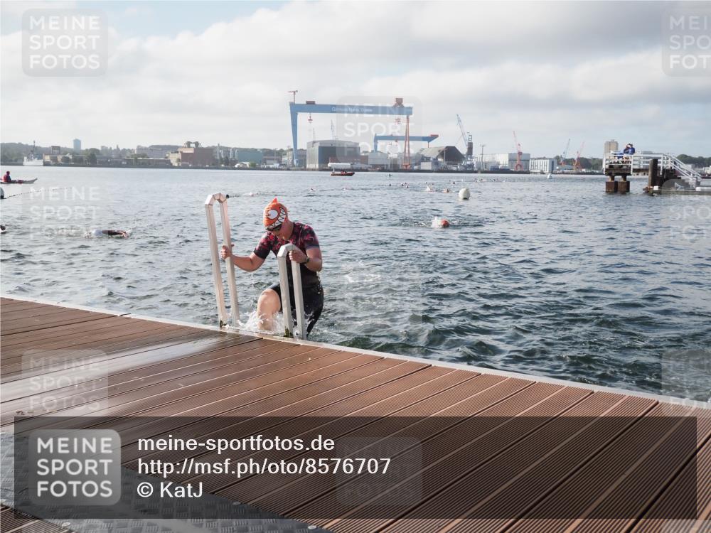 17.08.2025 - KN Förde Triathlon 2025 KatJ http://msf.ph/oto/8576707 17.08.2025 09:14:59 Schwimmen 133, 145, 146, 147, 152, 159, 133, 139, 146, 147, 150, 152, 159 meine-sportfotos.de
