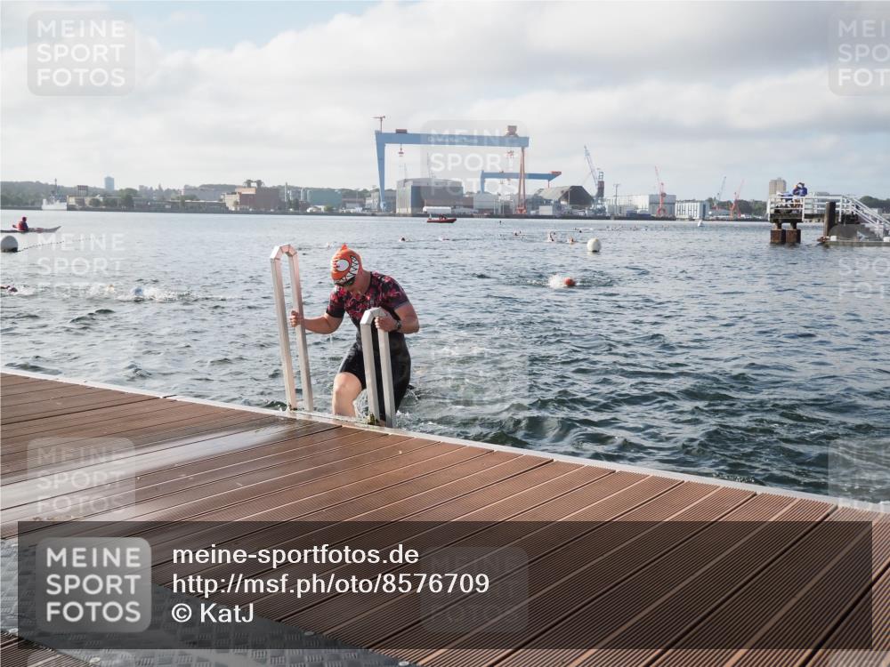 17.08.2025 - KN Förde Triathlon 2025 KatJ http://msf.ph/oto/8576709 17.08.2025 09:14:59 Schwimmen 133, 145, 146, 147, 152, 159, 133, 139, 146, 147, 150, 152, 159 meine-sportfotos.de