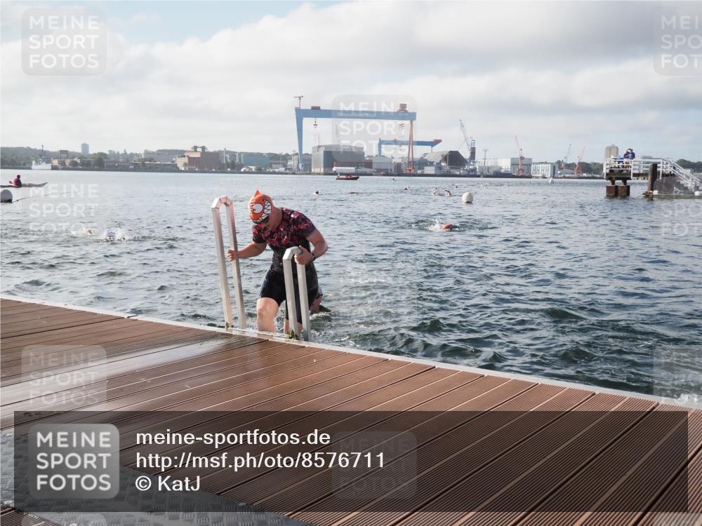 17.08.2025 - KN Förde Triathlon 2025 KatJ http://msf.ph/oto/8576711 17.08.2025 09:14:59 Schwimmen 133, 145, 146, 147, 152, 159, 133, 139, 146, 147, 150, 152, 159 meine-sportfotos.de