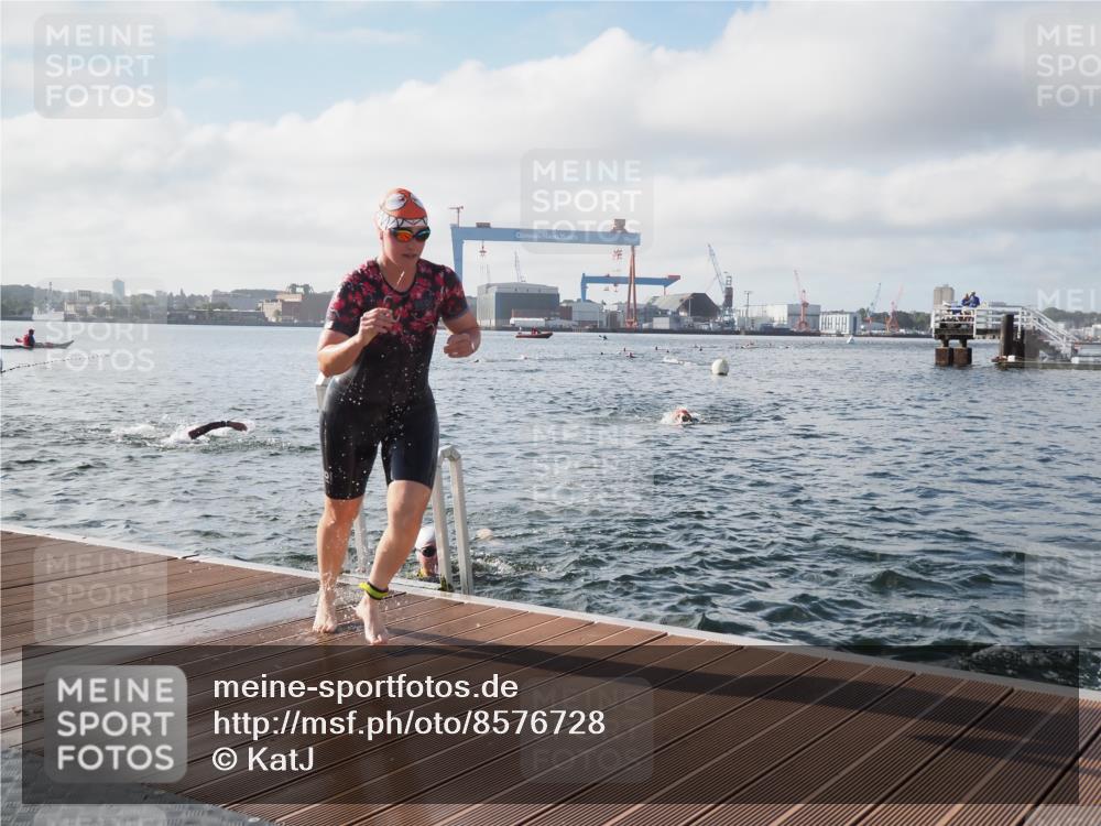 17.08.2025 - KN Förde Triathlon 2025 KatJ http://msf.ph/oto/8576728 17.08.2025 09:15:01 Schwimmen 133, 145, 147, 152, 133, 145, 146, 147, 150, 152, 159 meine-sportfotos.de