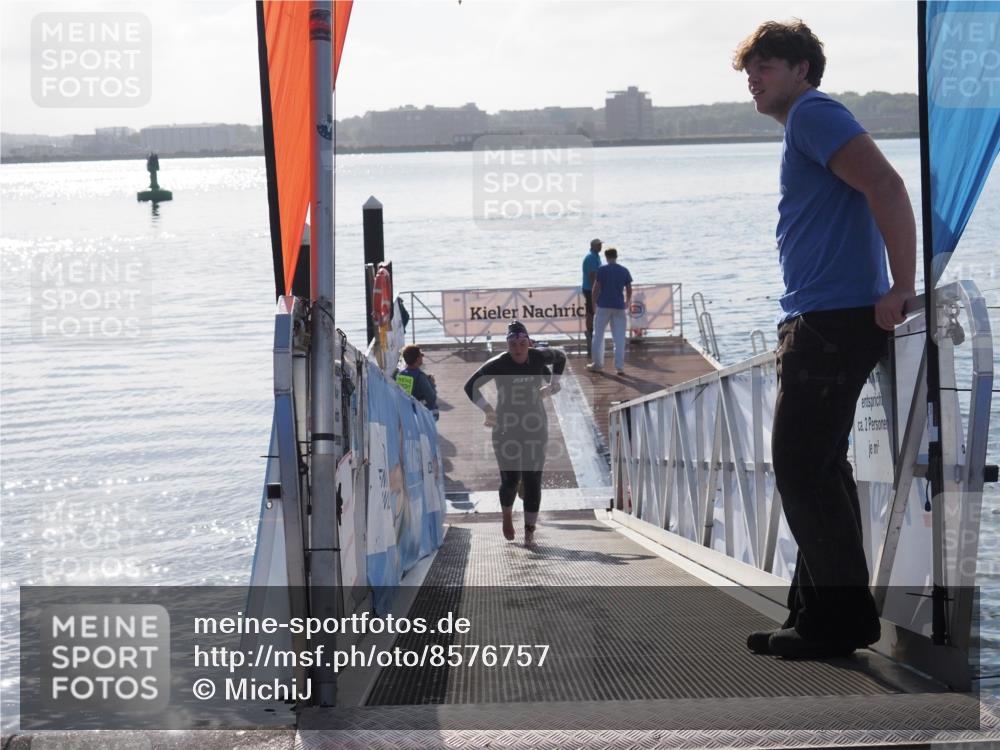 17.08.2025 - KN Förde Triathlon 2025 MichiJ http://msf.ph/oto/8576757 17.08.2025 09:11:26 Schwimmen 116, 117, 125, 157, 125, 157 meine-sportfotos.de
