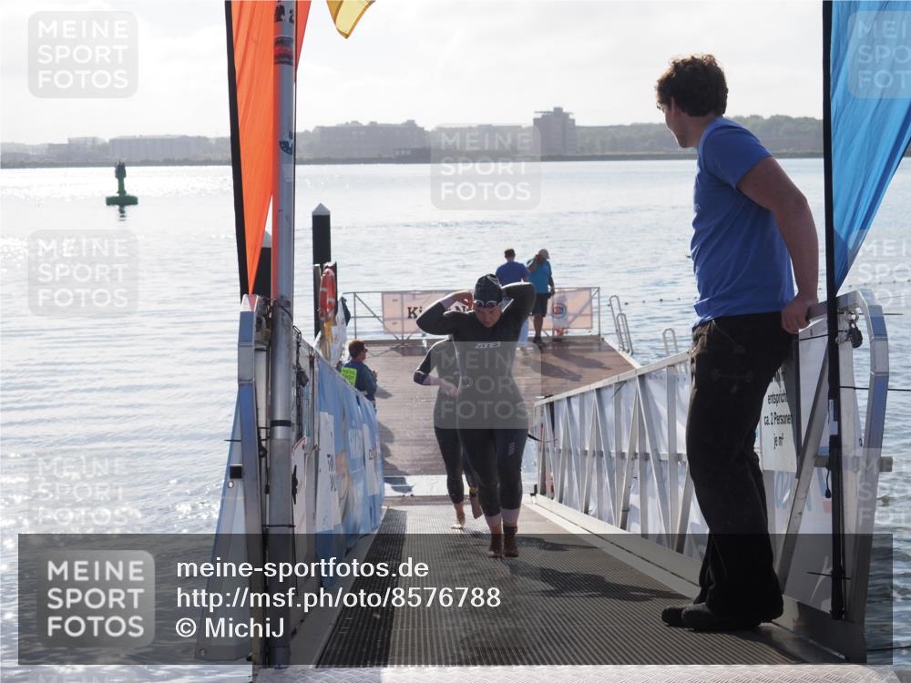 17.08.2025 - KN Förde Triathlon 2025 MichiJ http://msf.ph/oto/8576788 17.08.2025 09:11:28 Schwimmen 116, 125, 157, 125, 157 meine-sportfotos.de