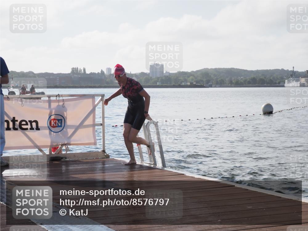 17.08.2025 - KN Förde Triathlon 2025 KatJ http://msf.ph/oto/8576797 17.08.2025 09:15:12 Schwimmen 143, 145, 147, 133, 143, 145, 147, 152 meine-sportfotos.de
