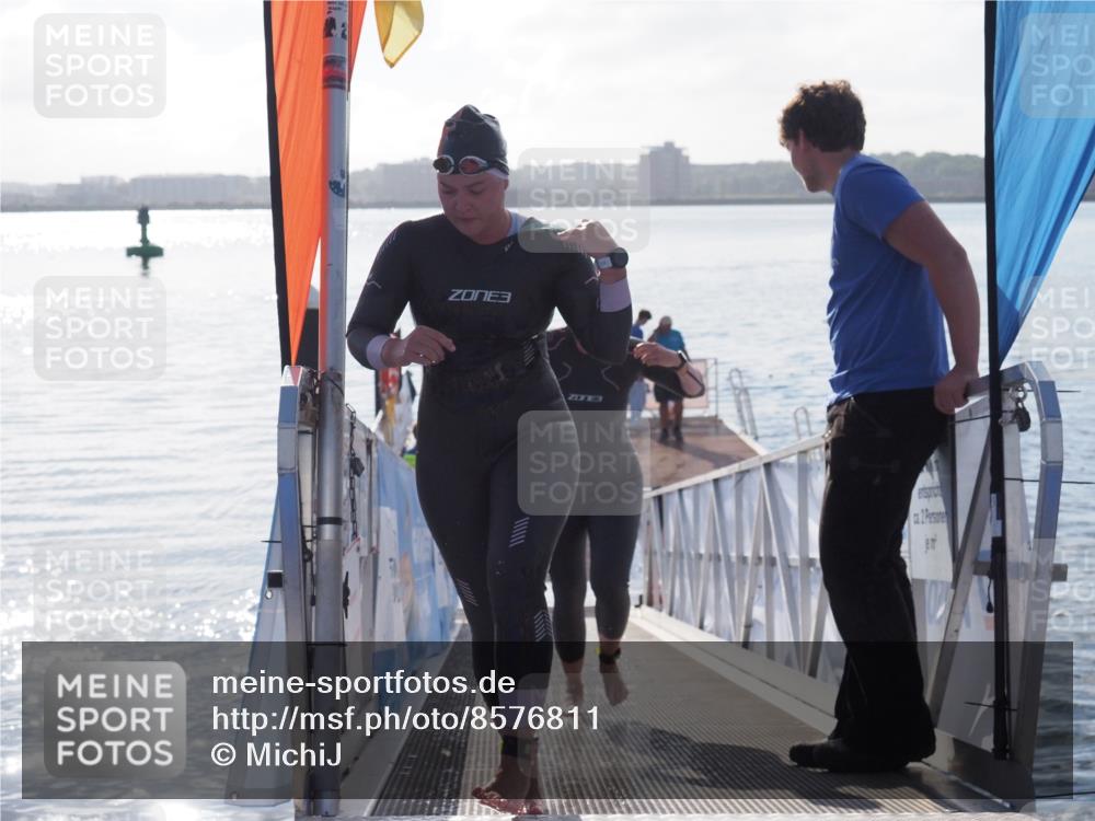 17.08.2025 - KN Förde Triathlon 2025 MichiJ http://msf.ph/oto/8576811 17.08.2025 09:11:30 Schwimmen 116, 125, 157, 125 meine-sportfotos.de