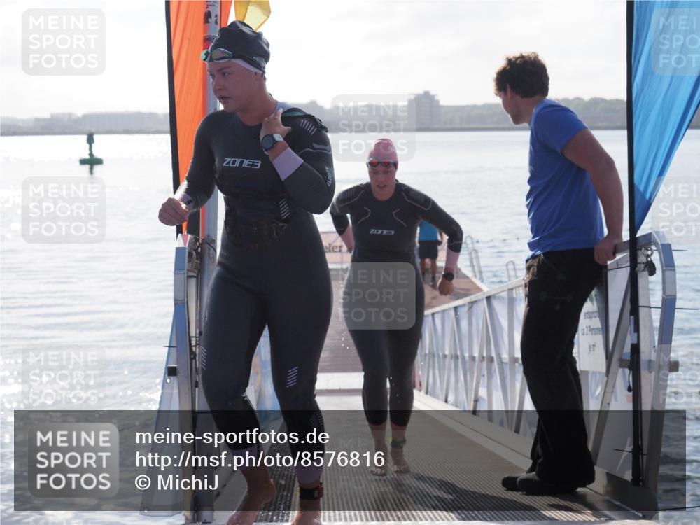 17.08.2025 - KN Förde Triathlon 2025 MichiJ http://msf.ph/oto/8576816 17.08.2025 09:11:30 Schwimmen 116, 125, 157, 125 meine-sportfotos.de