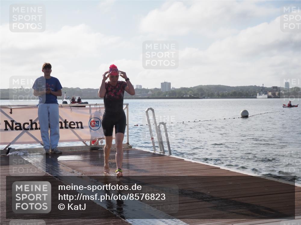 17.08.2025 - KN Förde Triathlon 2025 KatJ http://msf.ph/oto/8576823 17.08.2025 09:15:14 Schwimmen 143, 145, 133, 143, 145, 147 meine-sportfotos.de