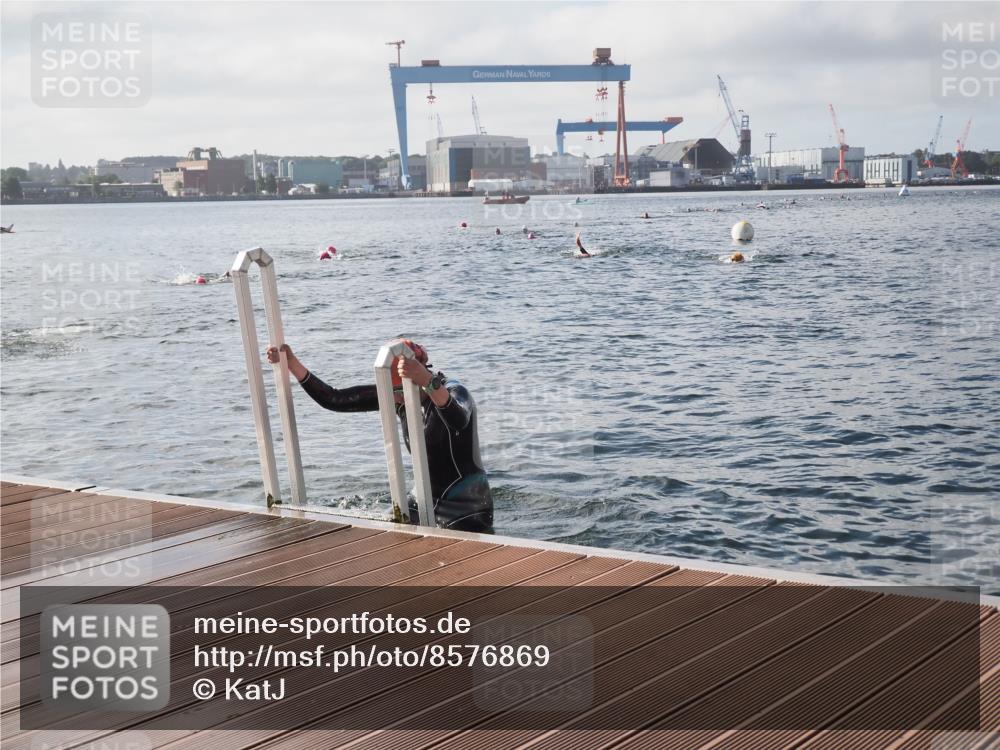 17.08.2025 - KN Förde Triathlon 2025 KatJ http://msf.ph/oto/8576869 17.08.2025 09:15:26 Schwimmen 141, 149, 141, 143, 149 meine-sportfotos.de