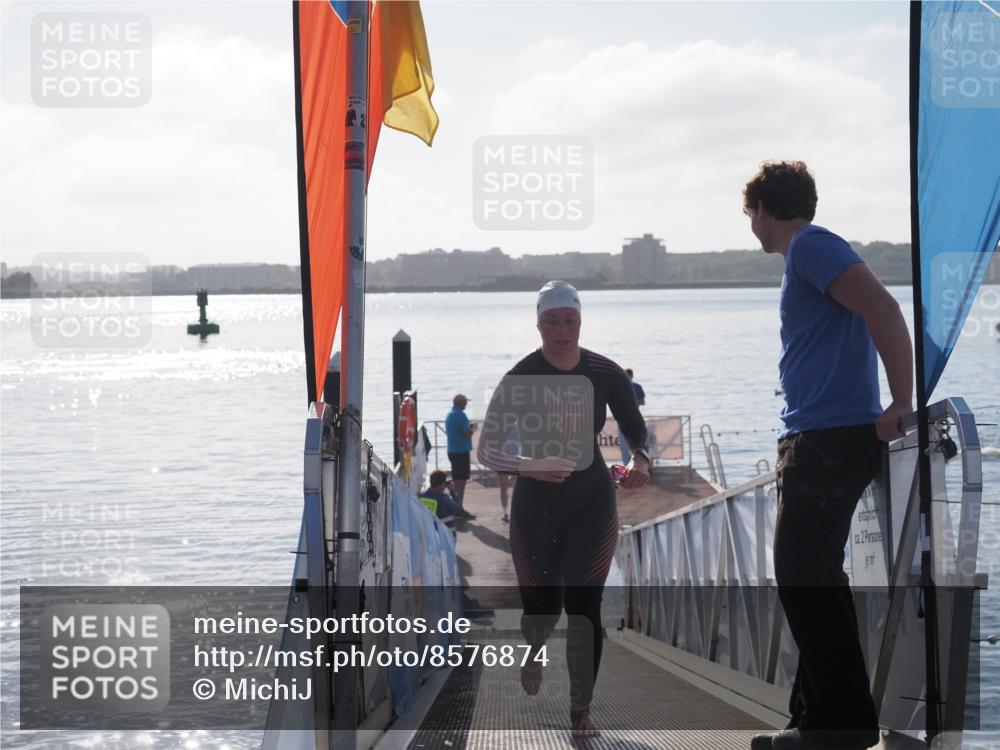 17.08.2025 - KN Förde Triathlon 2025 MichiJ http://msf.ph/oto/8576874 17.08.2025 09:12:28 Schwimmen 127, 127 meine-sportfotos.de