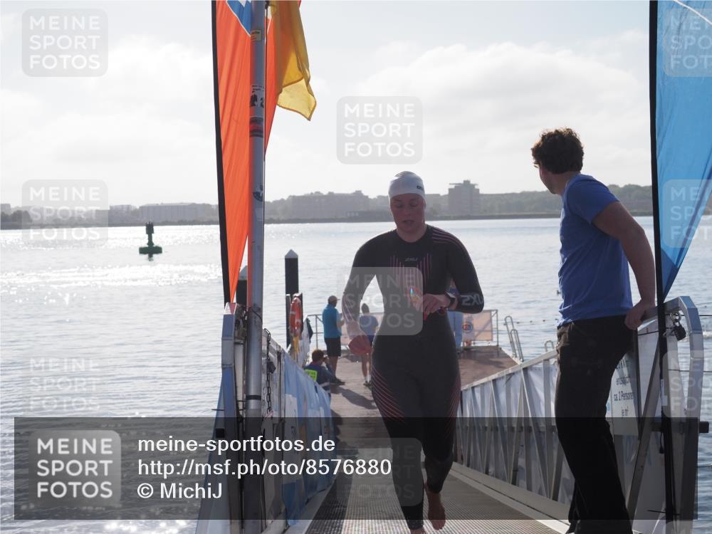 17.08.2025 - KN Förde Triathlon 2025 MichiJ http://msf.ph/oto/8576880 17.08.2025 09:12:28 Schwimmen 127, 127 meine-sportfotos.de