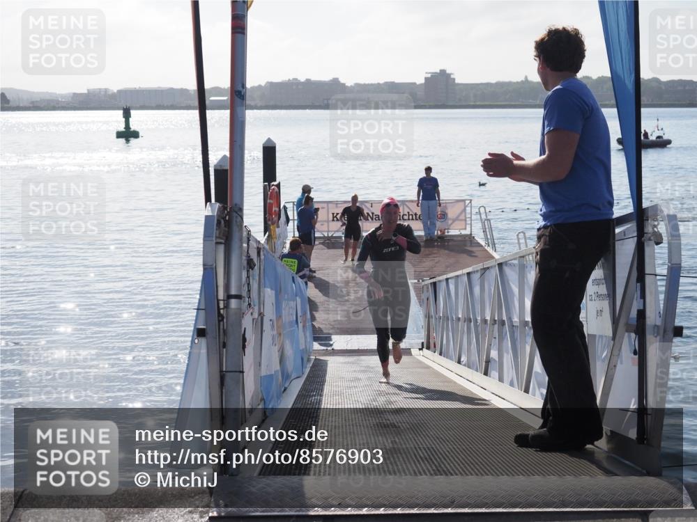 17.08.2025 - KN Förde Triathlon 2025 MichiJ http://msf.ph/oto/8576903 17.08.2025 09:12:47 Schwimmen 136, 136, 142 meine-sportfotos.de