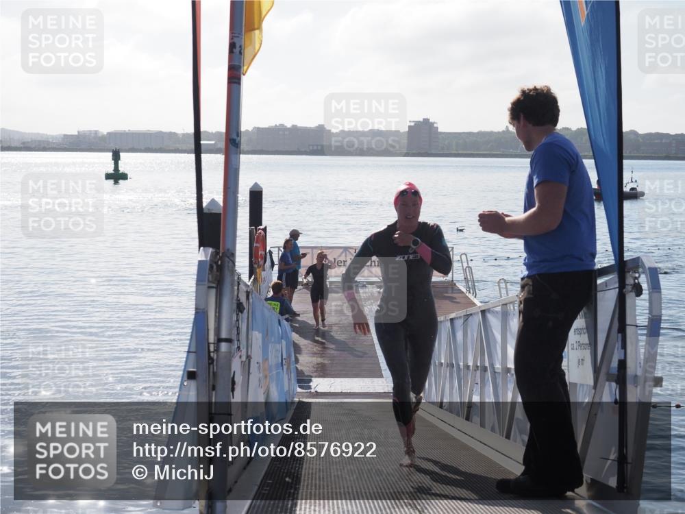 17.08.2025 - KN Förde Triathlon 2025 MichiJ http://msf.ph/oto/8576922 17.08.2025 09:12:48 Schwimmen 136, 136, 142 meine-sportfotos.de