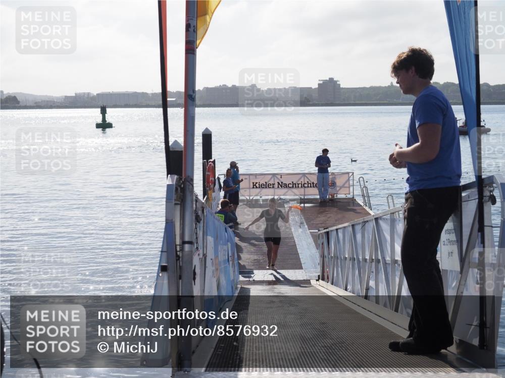 17.08.2025 - KN Förde Triathlon 2025 MichiJ http://msf.ph/oto/8576932 17.08.2025 09:12:49 Schwimmen 136, 136, 142 meine-sportfotos.de
