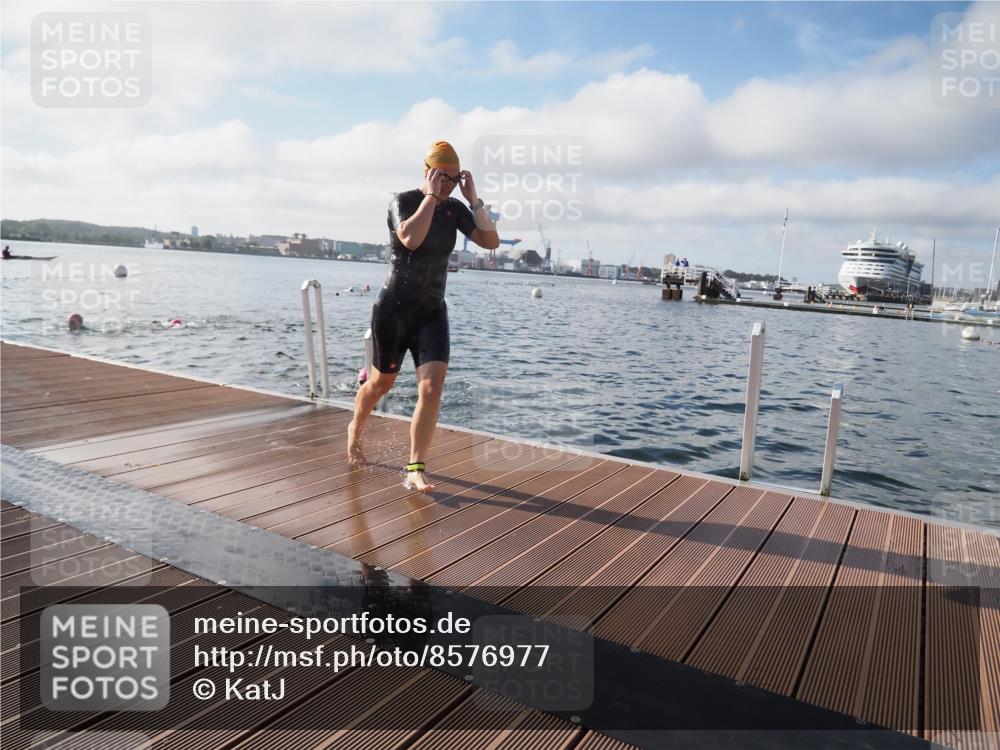 17.08.2025 - KN Förde Triathlon 2025 KatJ http://msf.ph/oto/8576977 17.08.2025 09:15:58 Schwimmen 137, 162, 168, 137, 162, 168 meine-sportfotos.de