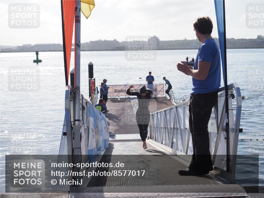17.08.2025 - KN Förde Triathlon 2025 MichiJ http://msf.ph/oto/8577017 17.08.2025 09:13:10 Schwimmen 126, 122, 126, 130 meine-sportfotos.de