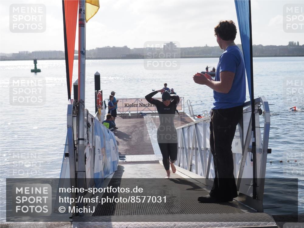 17.08.2025 - KN Förde Triathlon 2025 MichiJ http://msf.ph/oto/8577031 17.08.2025 09:13:11 Schwimmen 126, 122, 126, 130 meine-sportfotos.de