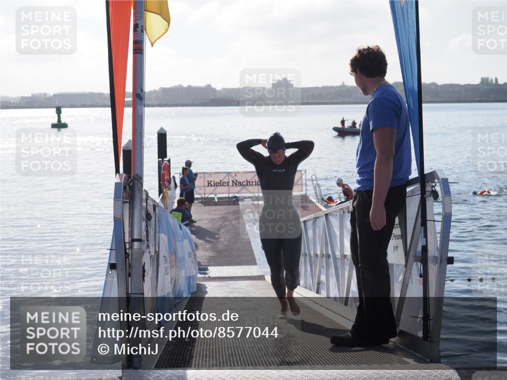 17.08.2025 - KN Förde Triathlon 2025 MichiJ http://msf.ph/oto/8577044 17.08.2025 09:13:11 Schwimmen 126, 122, 126, 130 meine-sportfotos.de