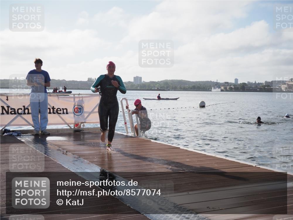 17.08.2025 - KN Förde Triathlon 2025 KatJ http://msf.ph/oto/8577074 17.08.2025 09:16:10 Schwimmen 156, 162, 164, 137, 156, 162, 164, 168 meine-sportfotos.de