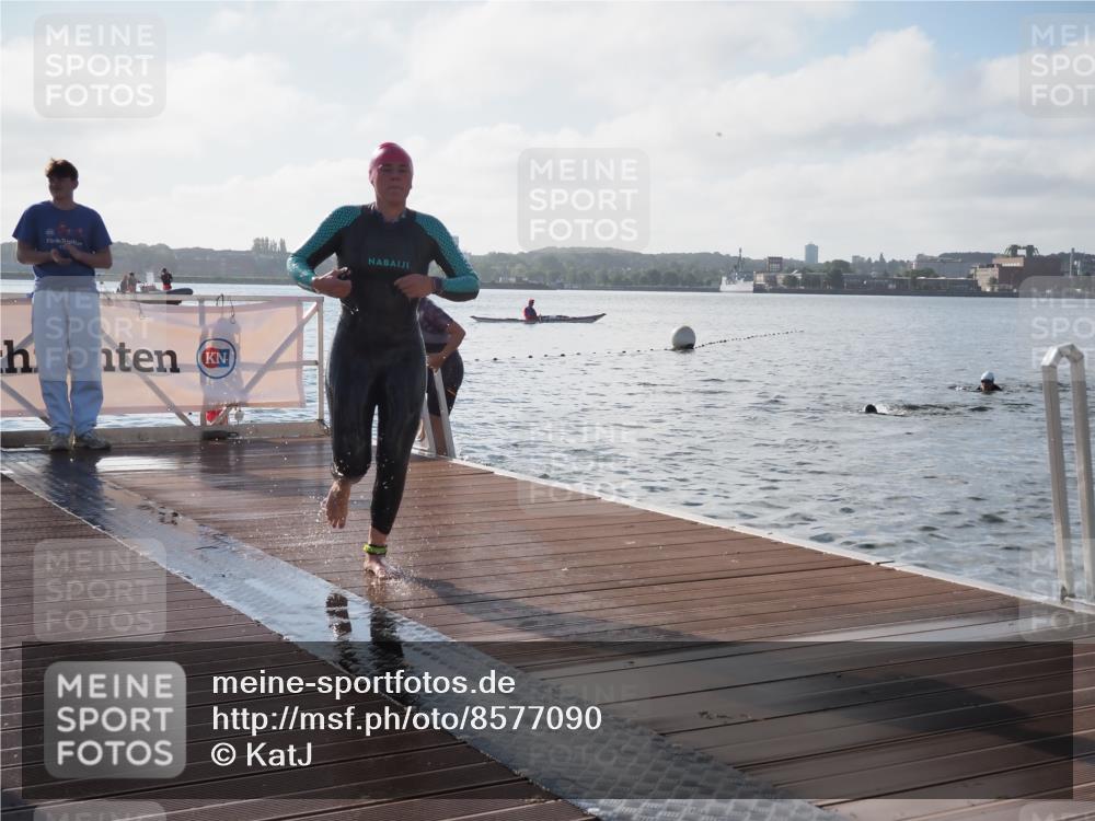 17.08.2025 - KN Förde Triathlon 2025 KatJ http://msf.ph/oto/8577090 17.08.2025 09:16:11 Schwimmen 156, 164, 137, 156, 162, 164 meine-sportfotos.de