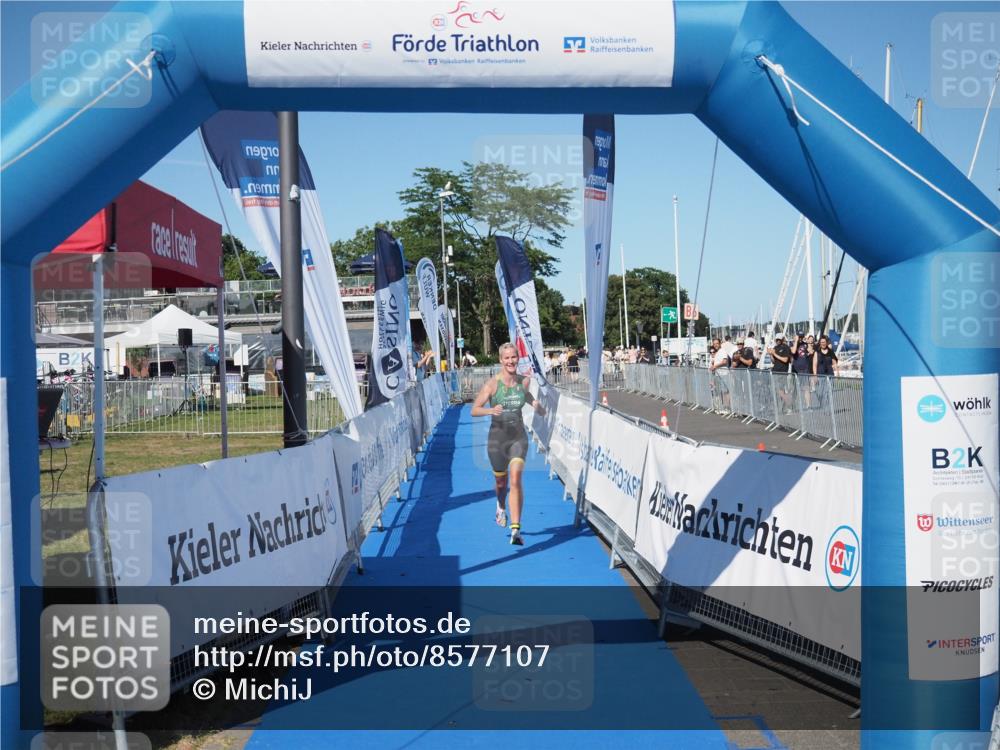 17.08.2025 - KN Förde Triathlon 2025 MichiJ http://msf.ph/oto/8577107 17.08.2025 16:02:36 Laufen 33 meine-sportfotos.de