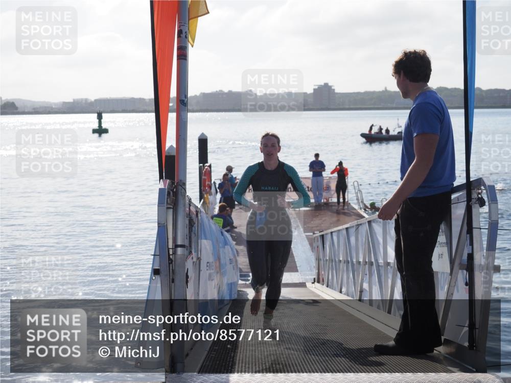 17.08.2025 - KN Förde Triathlon 2025 MichiJ http://msf.ph/oto/8577121 17.08.2025 09:13:19 Schwimmen 122, 126, 130, 122, 130, 135, 198 meine-sportfotos.de