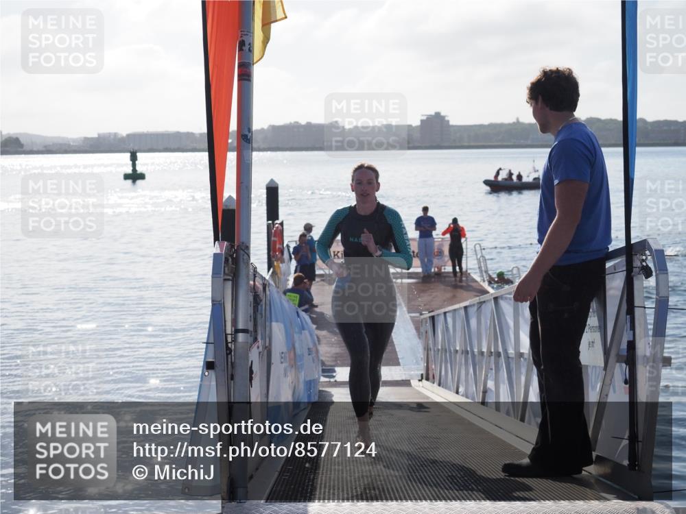 17.08.2025 - KN Förde Triathlon 2025 MichiJ http://msf.ph/oto/8577124 17.08.2025 09:13:19 Schwimmen 122, 126, 130, 122, 130, 135, 198 meine-sportfotos.de