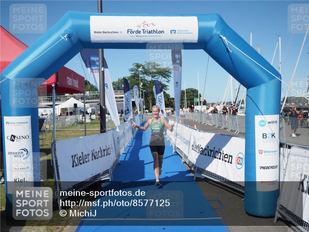 17.08.2025 - KN Förde Triathlon 2025 MichiJ http://msf.ph/oto/8577125 17.08.2025 16:02:37 Laufen 33 meine-sportfotos.de