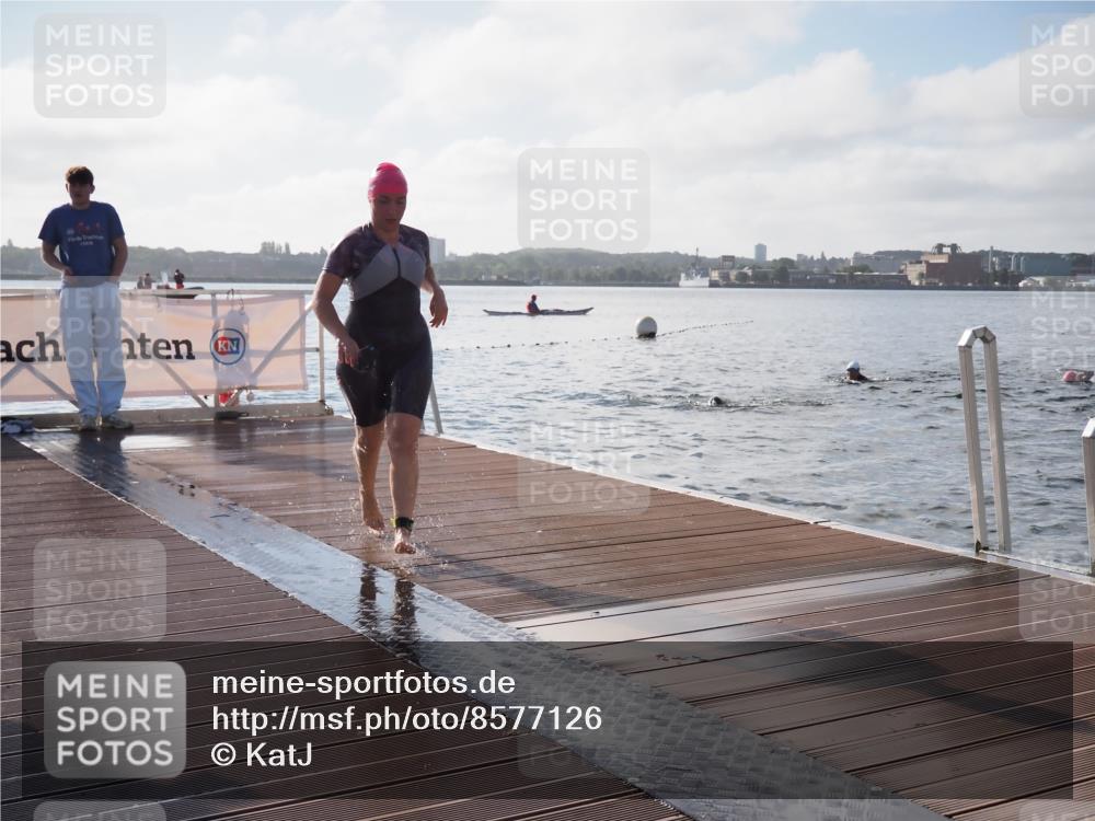 17.08.2025 - KN Förde Triathlon 2025 KatJ http://msf.ph/oto/8577126 17.08.2025 09:16:14 Schwimmen 156, 164, 137, 156, 162, 164 meine-sportfotos.de