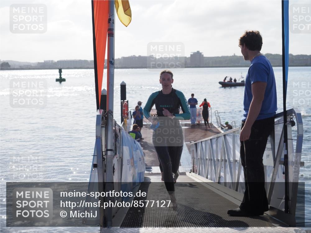 17.08.2025 - KN Förde Triathlon 2025 MichiJ http://msf.ph/oto/8577127 17.08.2025 09:13:19 Schwimmen 122, 126, 130, 122, 130, 135, 198 meine-sportfotos.de