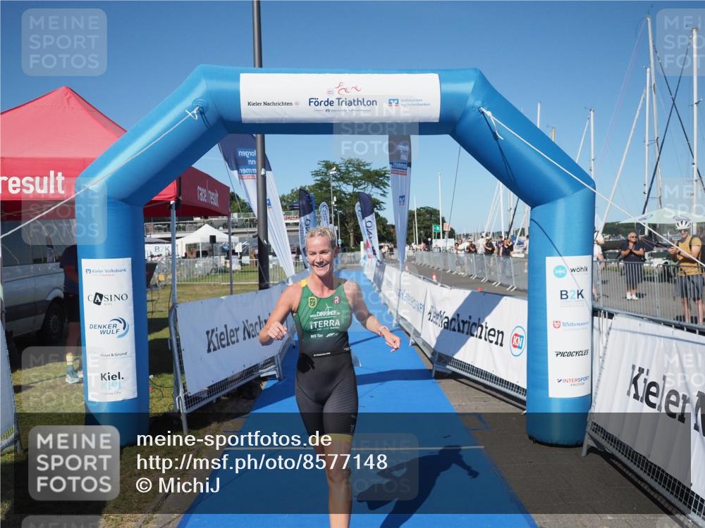 17.08.2025 - KN Förde Triathlon 2025 MichiJ http://msf.ph/oto/8577148 17.08.2025 16:02:38 Laufen 33 meine-sportfotos.de