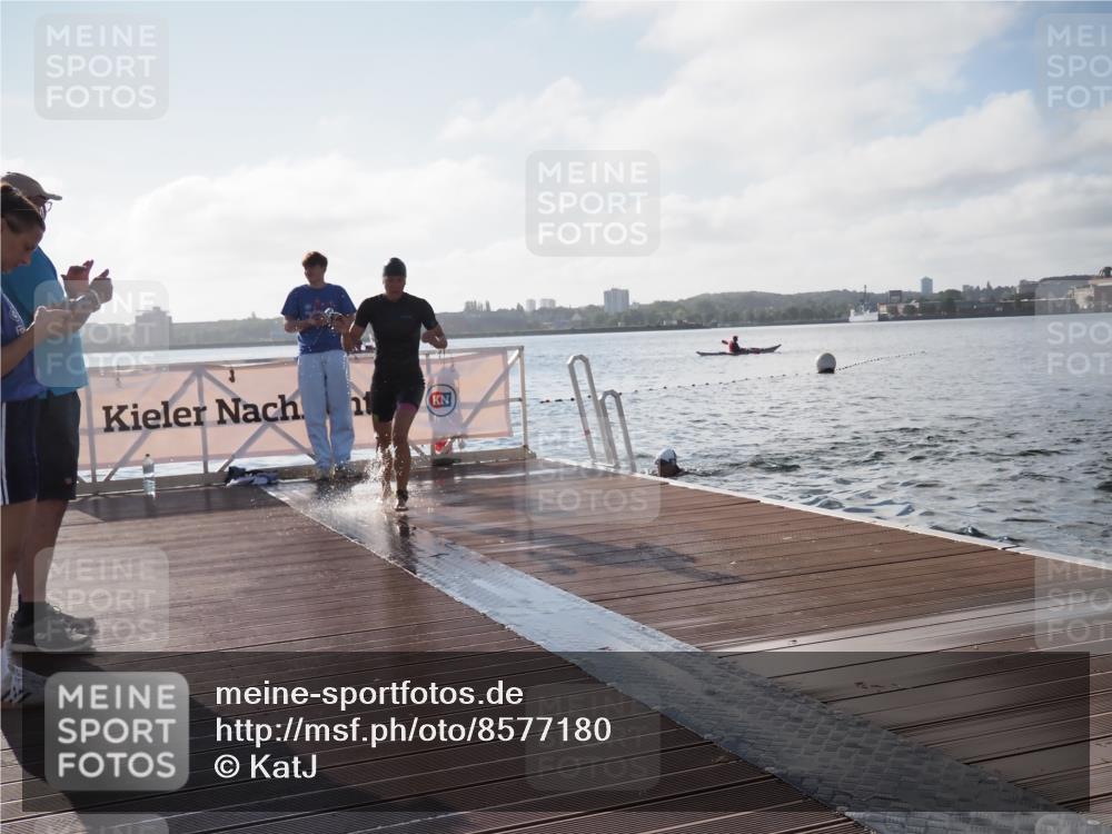 17.08.2025 - KN Förde Triathlon 2025 KatJ http://msf.ph/oto/8577180 17.08.2025 09:16:26 Schwimmen 144, 160, 166, 160, 164, 166 meine-sportfotos.de