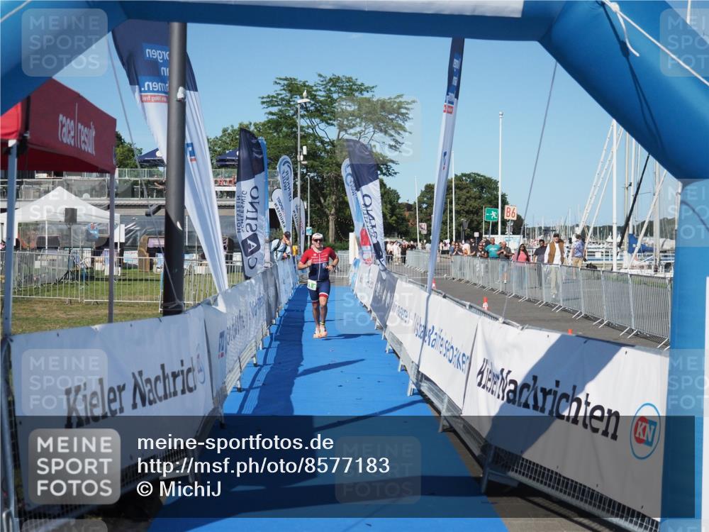 17.08.2025 - KN Förde Triathlon 2025 MichiJ http://msf.ph/oto/8577183 17.08.2025 16:04:57 Laufen 31 meine-sportfotos.de