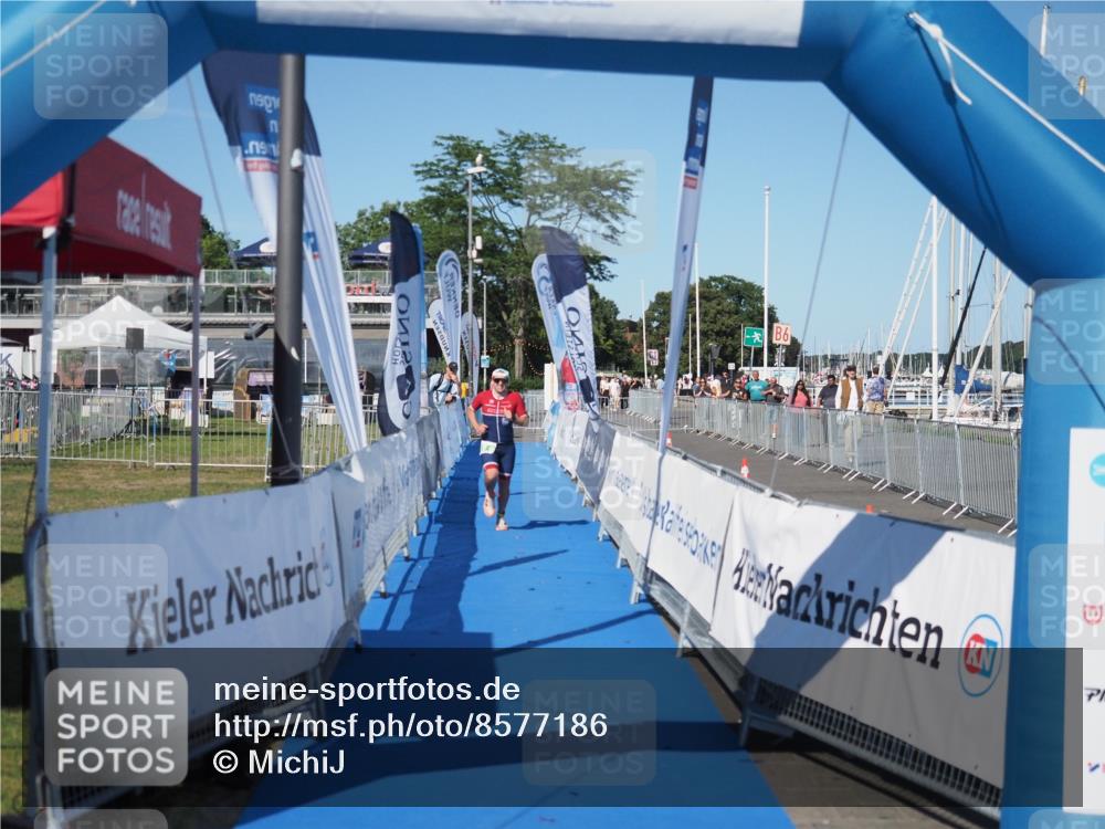 17.08.2025 - KN Förde Triathlon 2025 MichiJ http://msf.ph/oto/8577186 17.08.2025 16:04:57 Laufen 31 meine-sportfotos.de