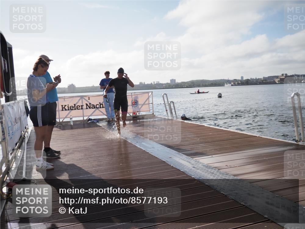 17.08.2025 - KN Förde Triathlon 2025 KatJ http://msf.ph/oto/8577193 17.08.2025 09:16:26 Schwimmen 144, 160, 166, 160, 164, 166 meine-sportfotos.de