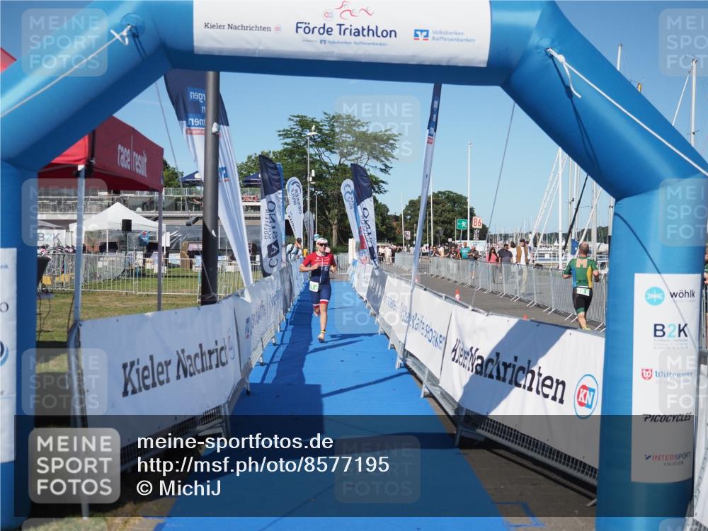 17.08.2025 - KN Förde Triathlon 2025 MichiJ http://msf.ph/oto/8577195 17.08.2025 16:04:58 Laufen 31 meine-sportfotos.de