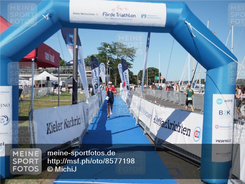 17.08.2025 - KN Förde Triathlon 2025 MichiJ http://msf.ph/oto/8577198 17.08.2025 16:04:58 Laufen 31 meine-sportfotos.de