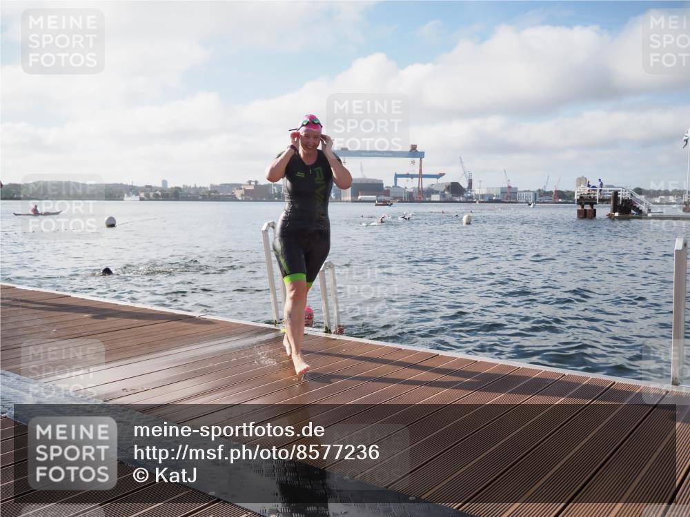 17.08.2025 - KN Förde Triathlon 2025 KatJ http://msf.ph/oto/8577236 17.08.2025 09:16:32 Schwimmen 144, 160, 166, 172, 144, 160, 166, 172 meine-sportfotos.de