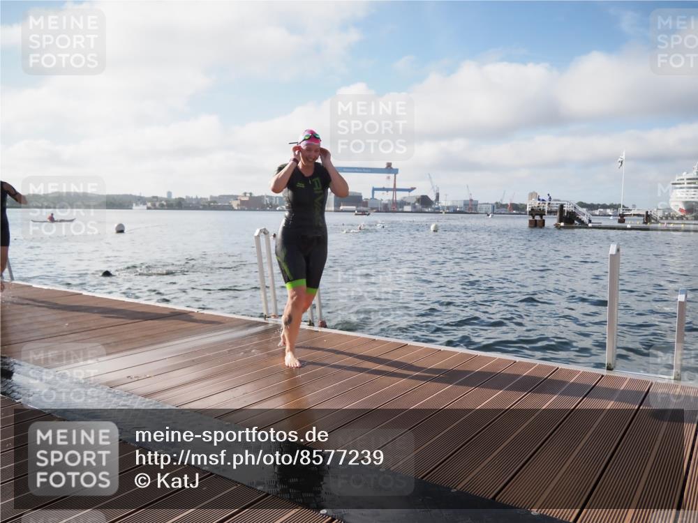 17.08.2025 - KN Förde Triathlon 2025 KatJ http://msf.ph/oto/8577239 17.08.2025 09:16:32 Schwimmen 144, 160, 166, 172, 144, 160, 166, 172 meine-sportfotos.de