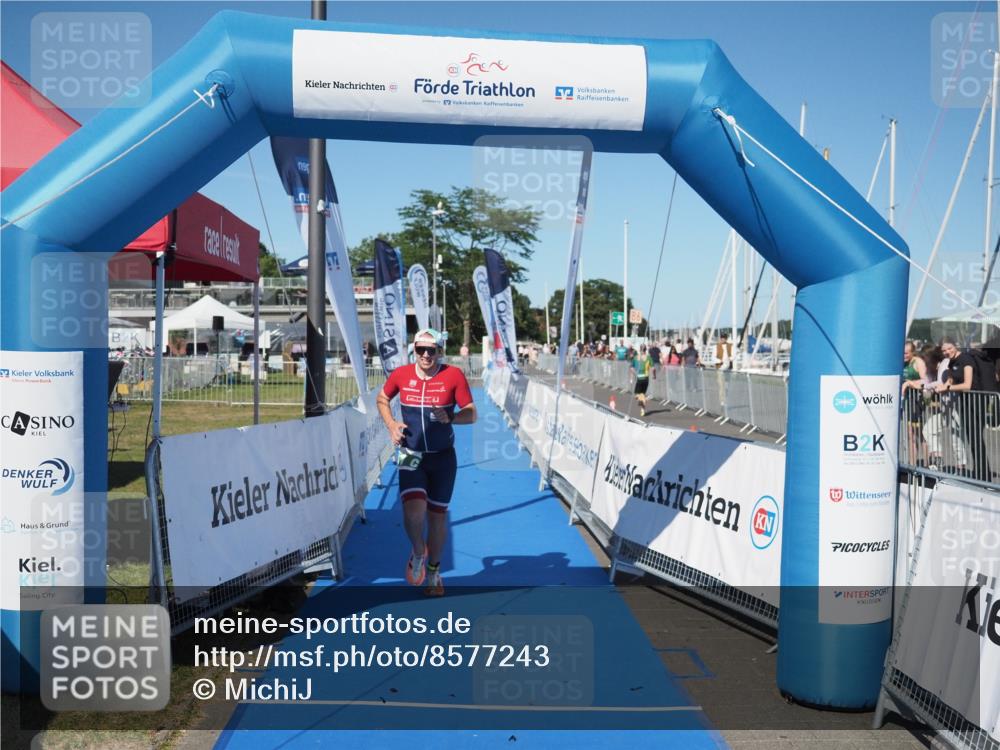 17.08.2025 - KN Förde Triathlon 2025 MichiJ http://msf.ph/oto/8577243 17.08.2025 16:05:00 Laufen 31 meine-sportfotos.de