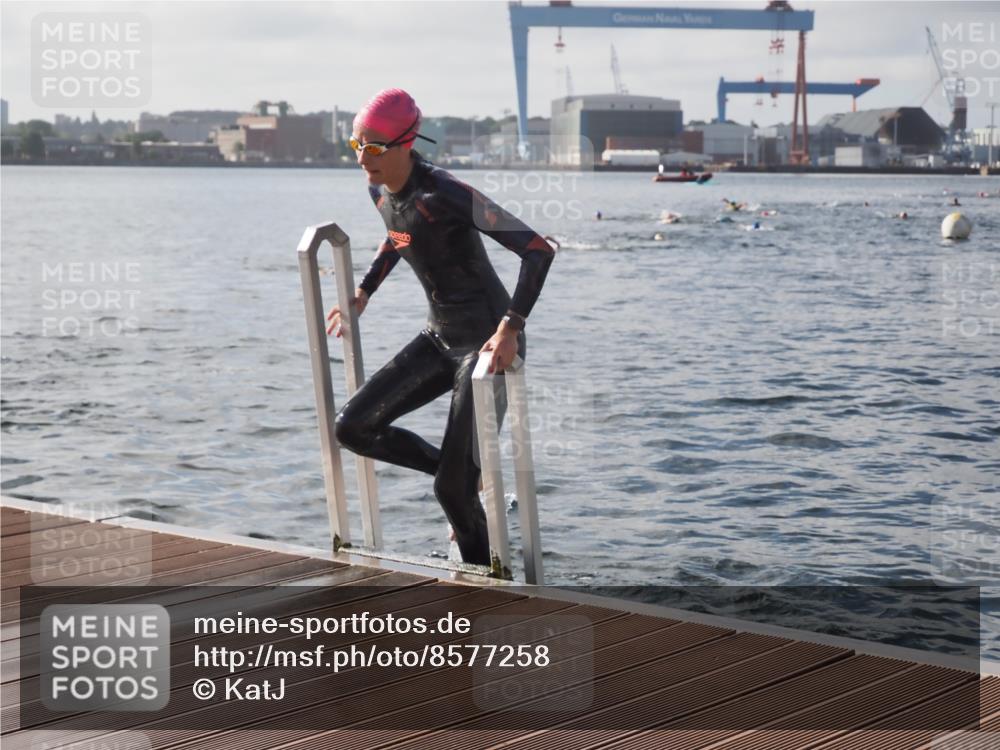 17.08.2025 - KN Förde Triathlon 2025 KatJ http://msf.ph/oto/8577258 17.08.2025 09:16:36 Schwimmen 144, 160, 172, 176, 144, 160, 166, 172 meine-sportfotos.de