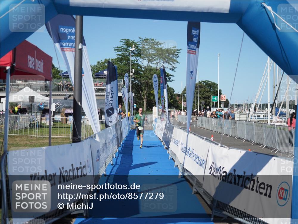 17.08.2025 - KN Förde Triathlon 2025 MichiJ http://msf.ph/oto/8577279 17.08.2025 16:05:12 Laufen 35 meine-sportfotos.de