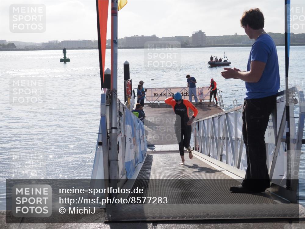 17.08.2025 - KN Förde Triathlon 2025 MichiJ http://msf.ph/oto/8577283 17.08.2025 09:13:35 Schwimmen 135, 148, 198, 138, 148, 151 meine-sportfotos.de