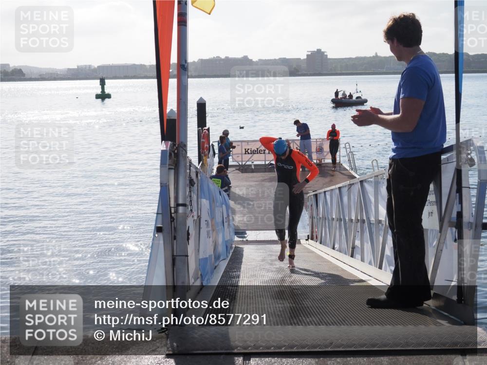 17.08.2025 - KN Förde Triathlon 2025 MichiJ http://msf.ph/oto/8577291 17.08.2025 09:13:35 Schwimmen 135, 148, 198, 138, 148, 151 meine-sportfotos.de