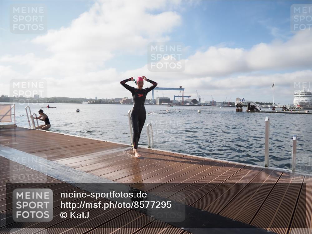 17.08.2025 - KN Förde Triathlon 2025 KatJ http://msf.ph/oto/8577295 17.08.2025 09:16:38 Schwimmen 144, 160, 172, 176, 144, 160, 166, 172, 176 meine-sportfotos.de