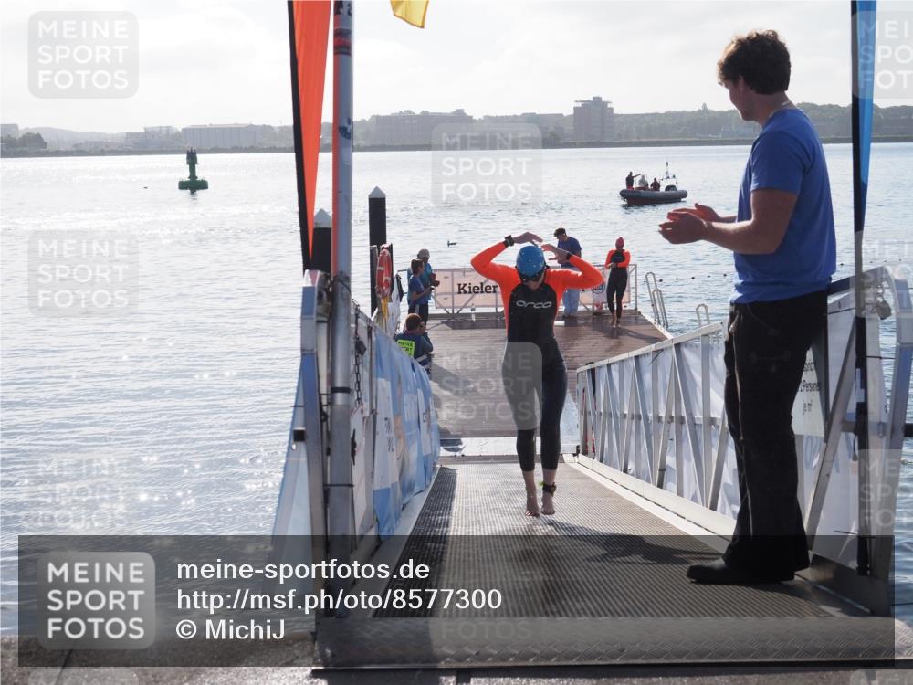17.08.2025 - KN Förde Triathlon 2025 MichiJ http://msf.ph/oto/8577300 17.08.2025 09:13:36 Schwimmen 135, 148, 198, 138, 148, 151 meine-sportfotos.de