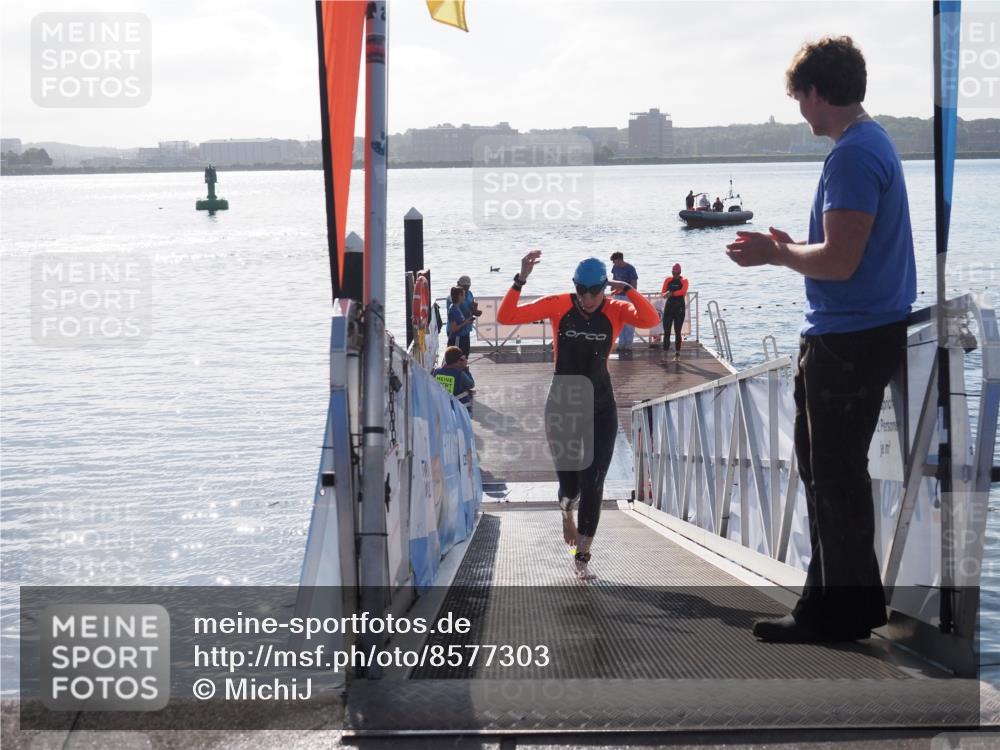 17.08.2025 - KN Förde Triathlon 2025 MichiJ http://msf.ph/oto/8577303 17.08.2025 09:13:36 Schwimmen 135, 148, 198, 138, 148, 151 meine-sportfotos.de
