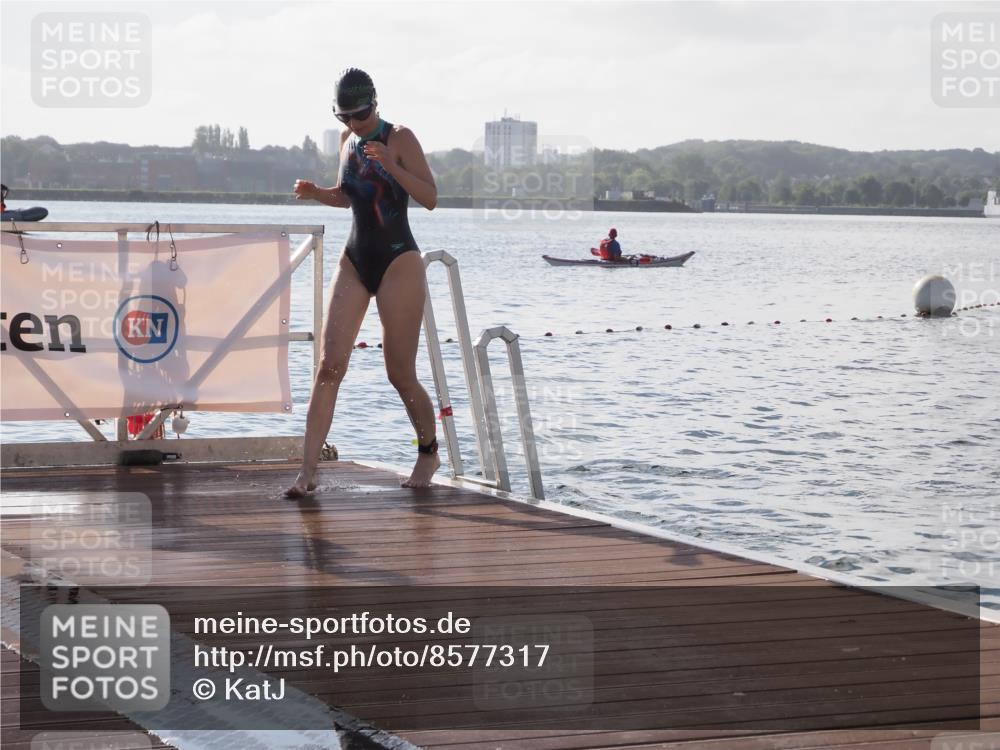 17.08.2025 - KN Förde Triathlon 2025 KatJ http://msf.ph/oto/8577317 17.08.2025 09:16:40 Schwimmen 144, 172, 176, 144, 160, 172, 176 meine-sportfotos.de