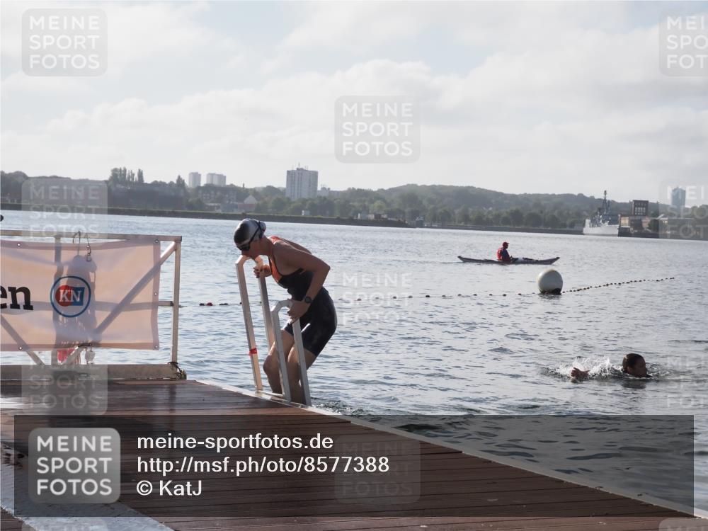 17.08.2025 - KN Förde Triathlon 2025 KatJ http://msf.ph/oto/8577388 17.08.2025 09:17:01 Schwimmen 158, 158 meine-sportfotos.de