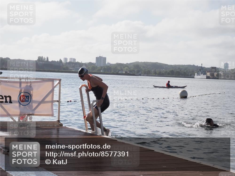 17.08.2025 - KN Förde Triathlon 2025 KatJ http://msf.ph/oto/8577391 17.08.2025 09:17:01 Schwimmen 158, 158 meine-sportfotos.de